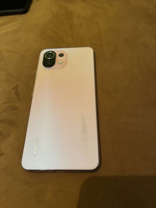 Smartfon Xiaomi Mi 11 Lite 128 GB (Jasnoróżowy)