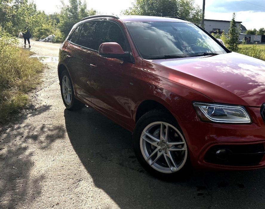 Продається Audi Q5 S-line