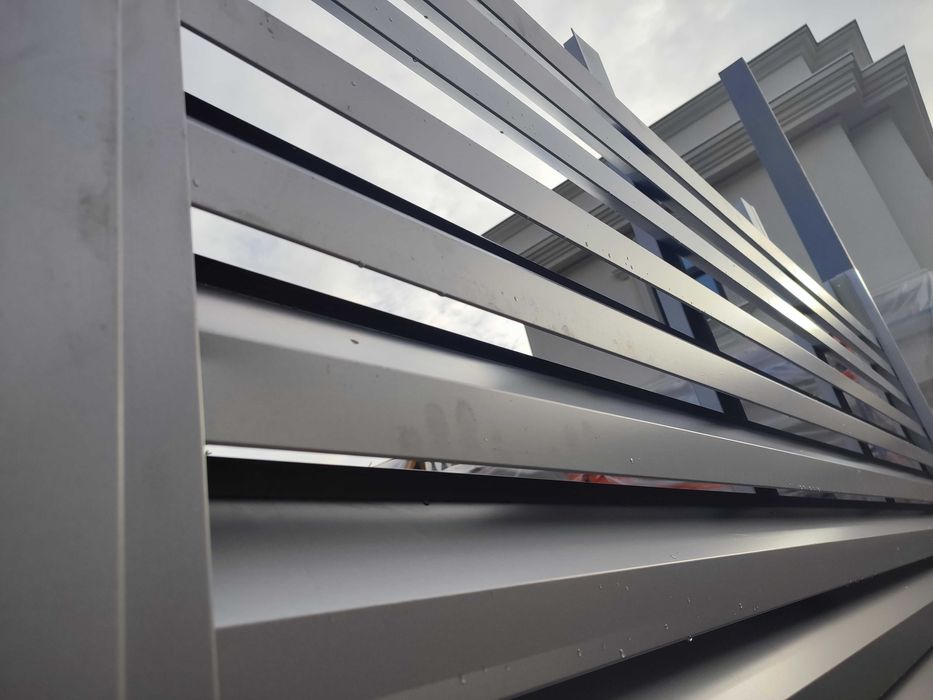 Профнастил. Жалюзийные заборы. Ламельные секции. Сайдинг