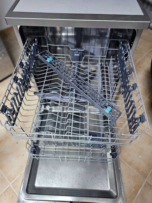 Máquina Lavar Loiça Candy em otimo estado