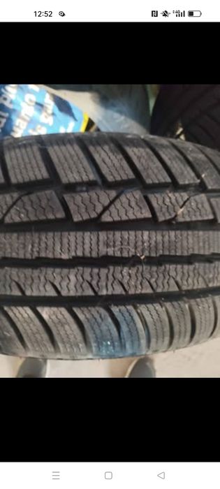 4Pneus 17 /205/50 C4:cactus novos