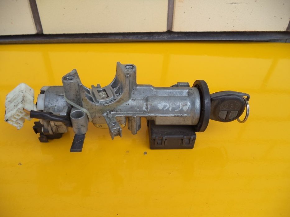Замок зажигания Opel Agila B Fiat Sedici с 06-15 г.в.