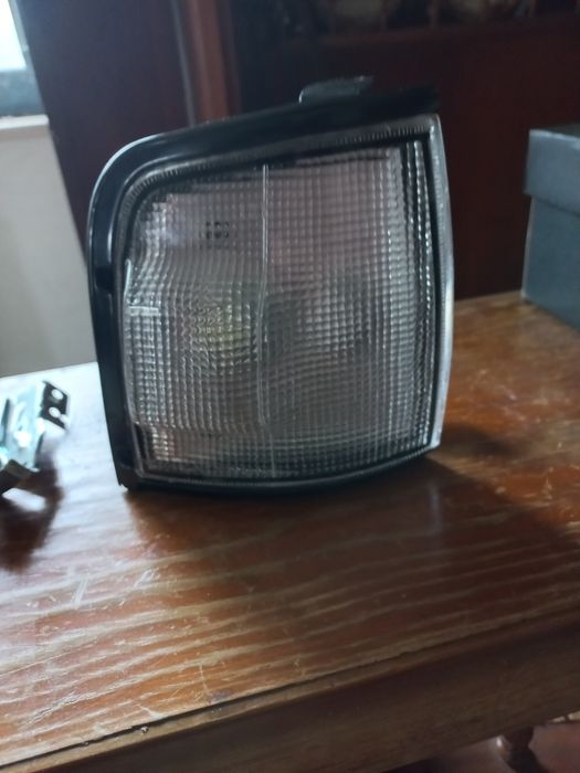 Pisca  direito de opel campos,  novo nunca usado.  30 €