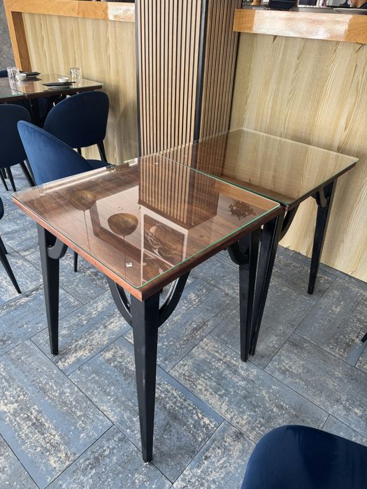 Vendese mesa de restaurante
