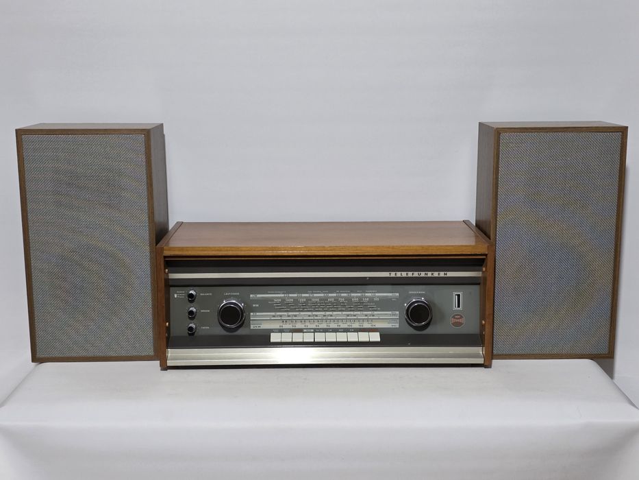 Receiver antigo reparado Telefunken