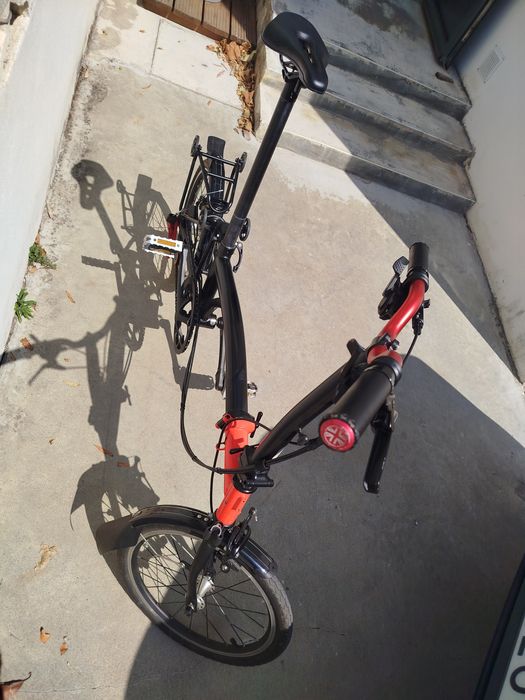 Bicicleta dobrável estilo Brompton