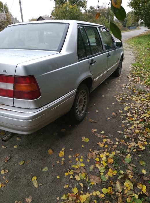 Продам Volvo 940