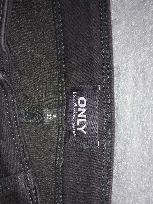 Jeansy damskie czarne Only 30