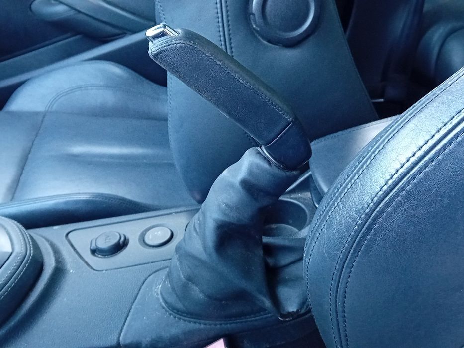 Travão de mão / parque PEUGEOT RCZ