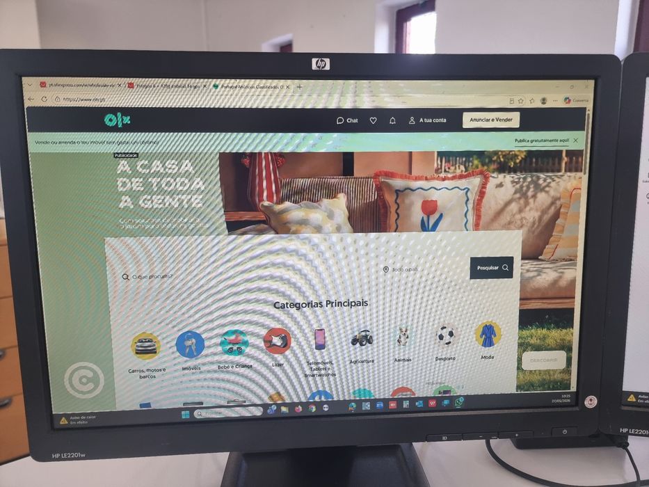 2 Monitores HP 22"