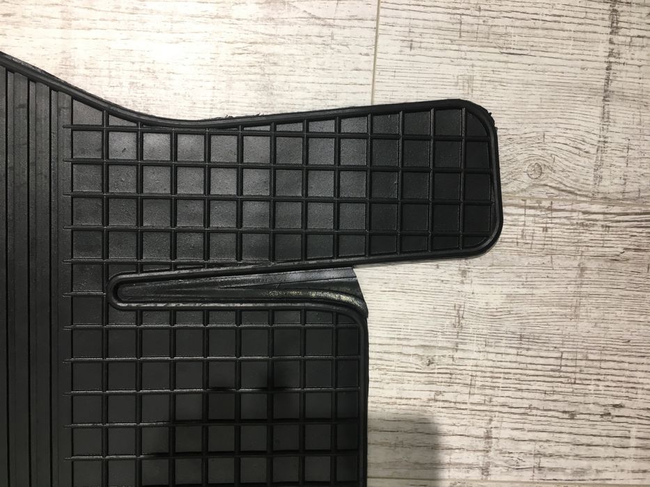 Коврики автомобильные Renault Megane 2 ‘02-08,унив/хэч;Меган два