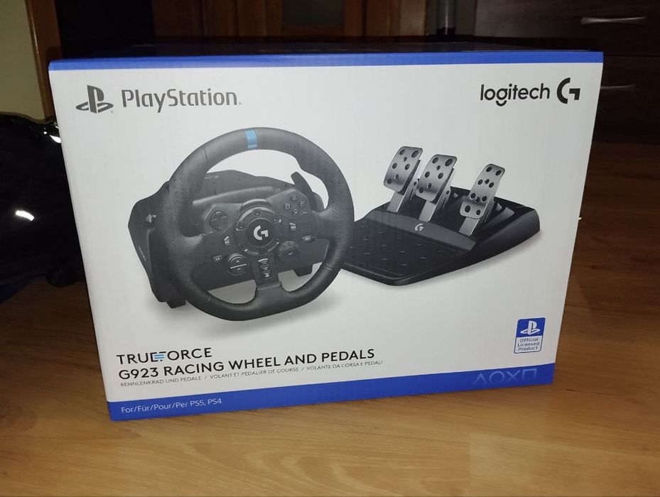 Руль Logitech G923