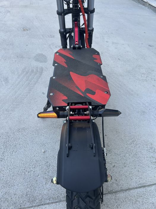 Trotinete Elétrica Boyueda S3-11 6000W 60V 38Ah – Full Extras