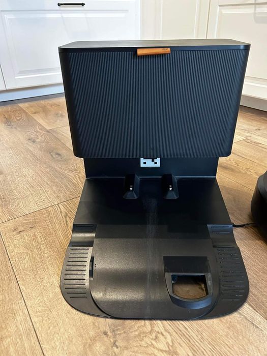 iRobot Roomba J7+ Stacja Oczyszczająca GWARANCJA