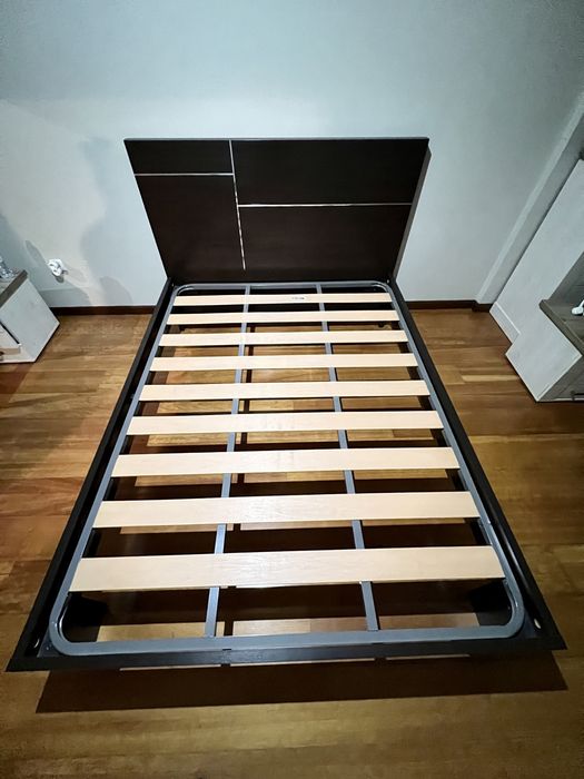 Cama de Casal (150x200cm)