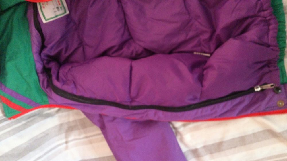 Теплый пуховик -ветровка на ребенка. Детская курточка