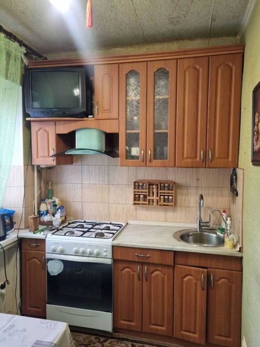 Продается 2-комнатная квартира на Артема