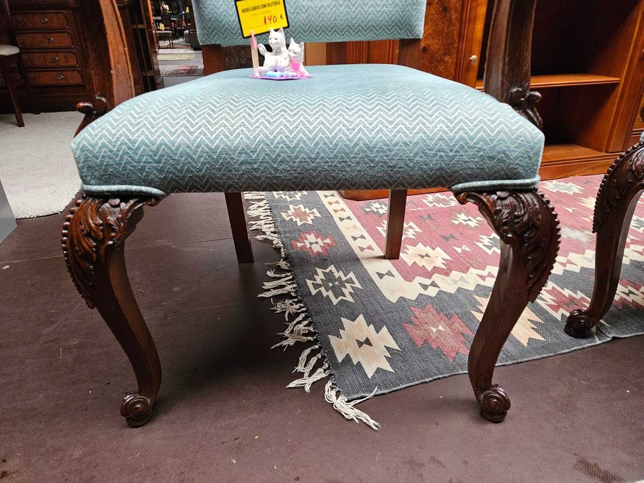 Cadeirões antigos mas em óptimo estado geral - Valor un