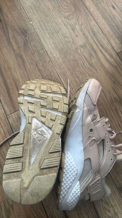 buty sportowe damskie rozmiar 38,5