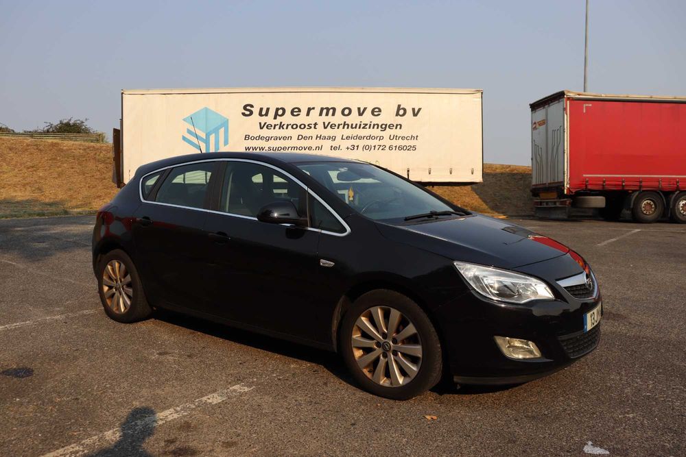 Opel Astra 1.7 Cdti Cosmo 125cv