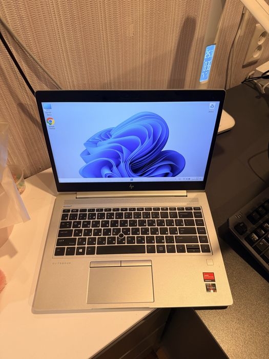 Ноутбук HP ELITEBOOK Ryzen 3 PRO+DDR4 16+ssd м2 512+ Vega6 4 gb гарний дуже стан