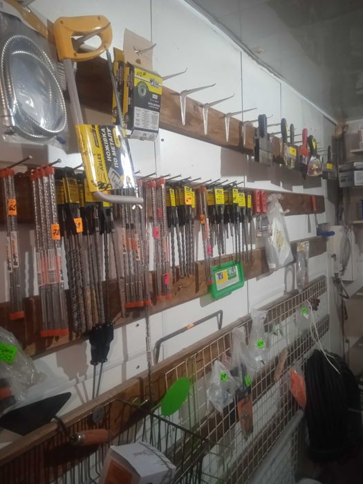 Продається магазин в селі Радча