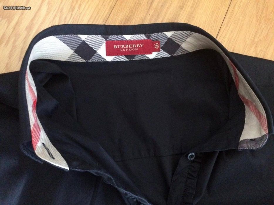 Camisa preta Burberry (original, tam 46)