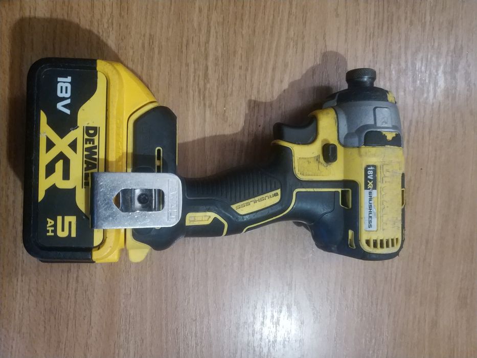 Шуруповерт DeWalt 65509
