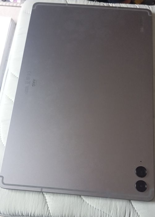 Tablet Samsung s9 fe+