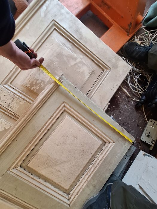 stare drzwi drewniane