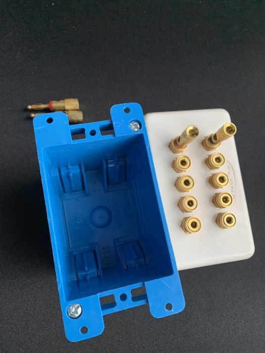 Caixa distribuição som