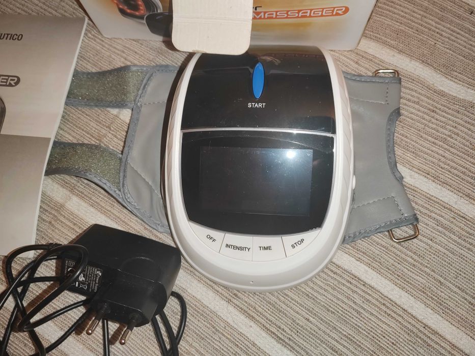 Club Natura | Laser Tri-Massager | Massajador de joelhos a laser.