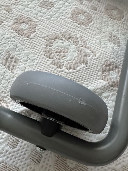 Vendo andarilho praticamente novo - ortopedia