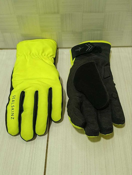 водонепроницаемые  перчатки Sealskinz Waterproof