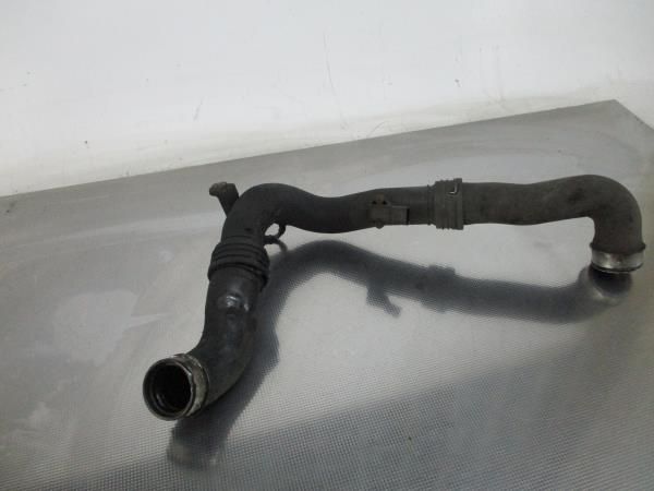 Tubo do intercooler VOLKSWAGEN Passat (3C2)
