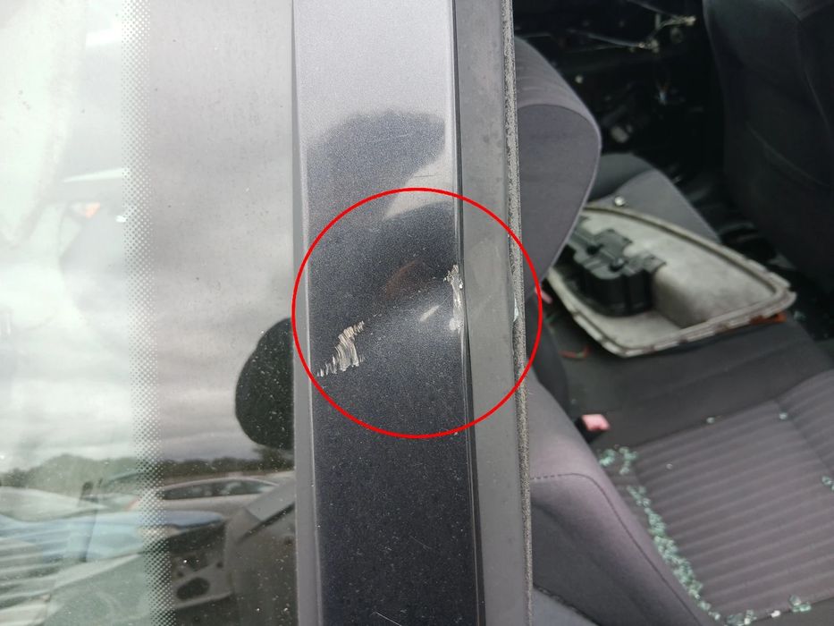 Porta trás direita SKODA Octavia I Break (1U5)