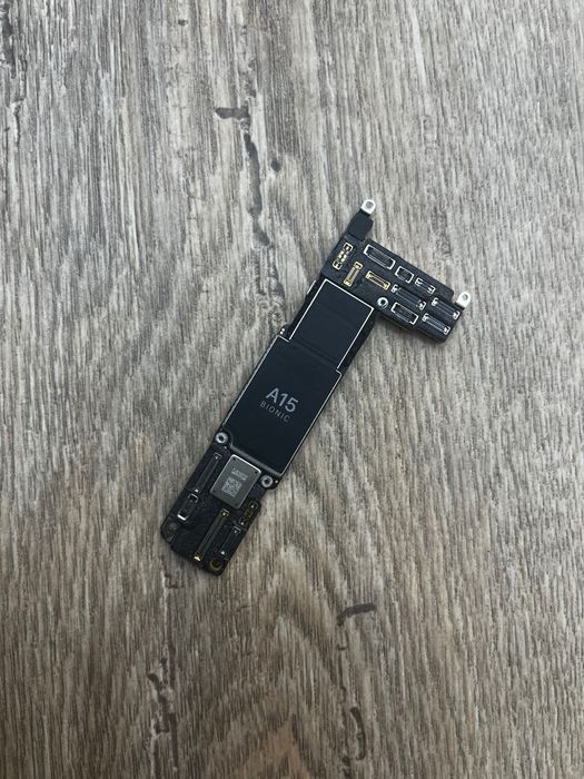 Материнська плата iphone 13 128