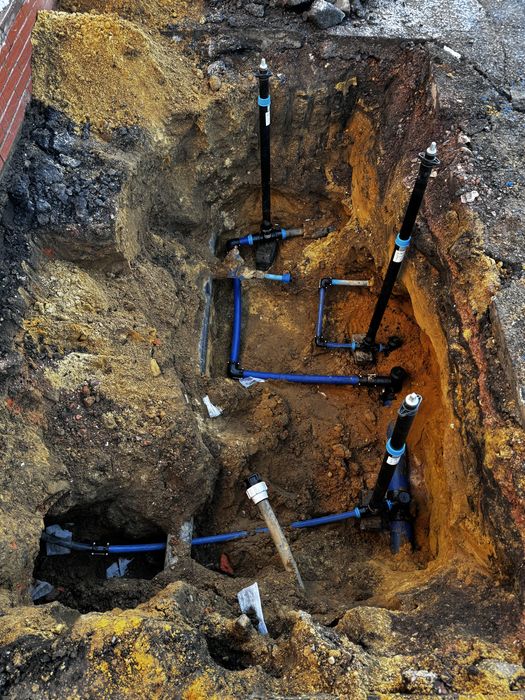 Przyłącza i sieci wody kanalizacji gazu! Przewiert sterowany!