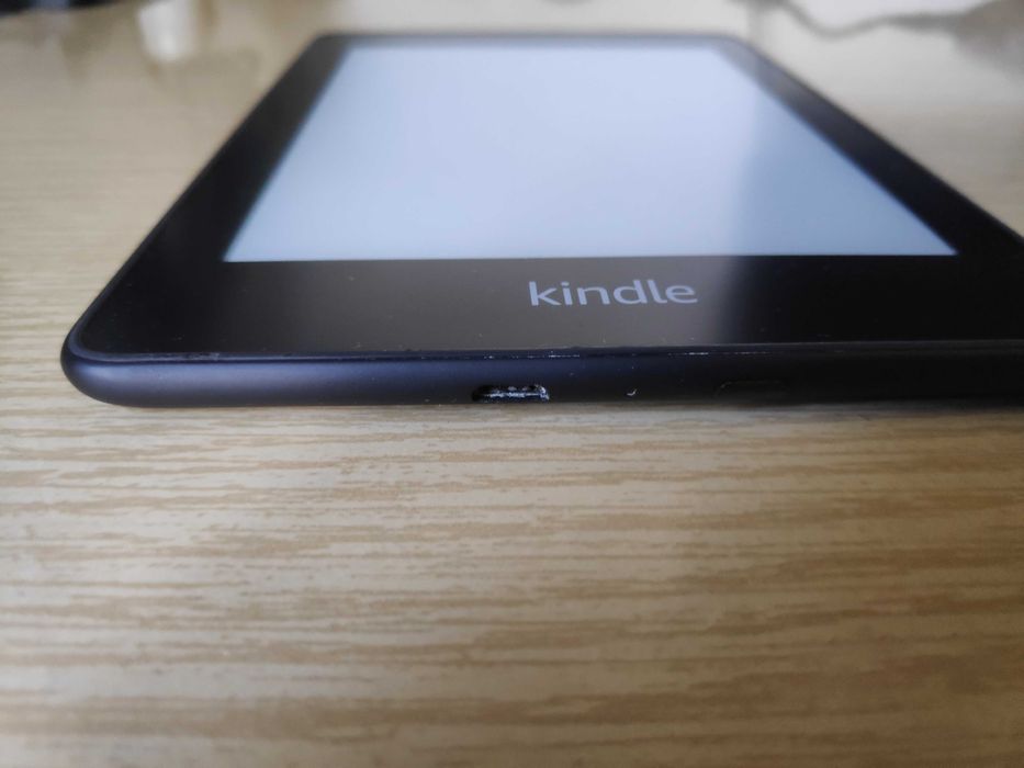 Kindle Paperwhite 4
