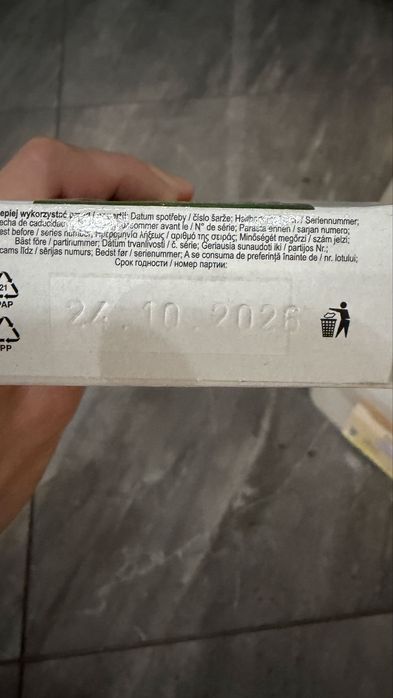 Zestaw karma i akcesoria dla chomika