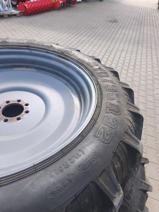 Sprzedam wąskie koła do Ciągnika Deutz-Fahr 5105