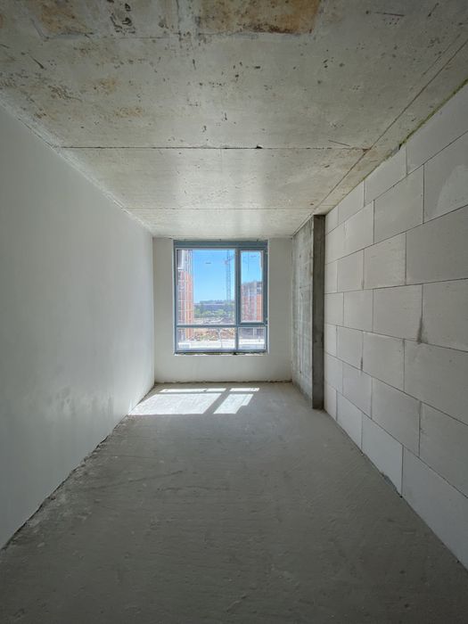 Продається 1-кімнатна квартира поруч із центром міста