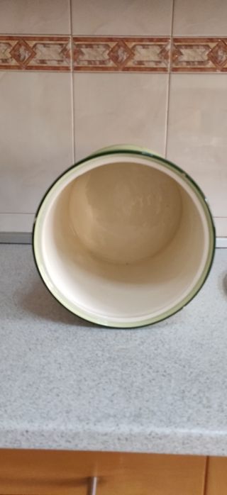 Caixa de pão das faianças Secla