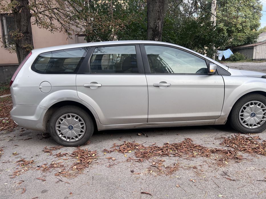 Ford Focus II 2008год