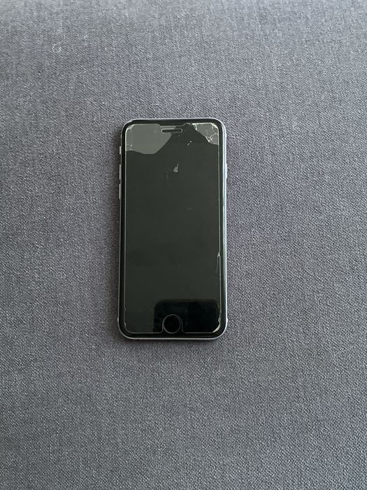 iPhone 6S — потребує заміни екрану або на запчастини