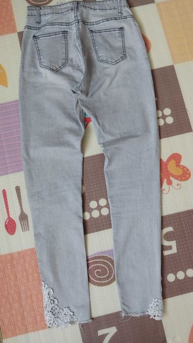 Spodnie jeansowe damskie
