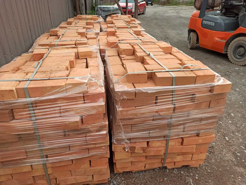 Кирпич рядовой, кирпич красный, шамотный, Мертель