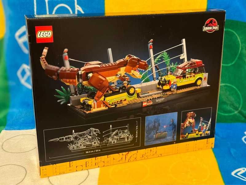 LEGO® 76956 - Tyranozaur Na Wolności