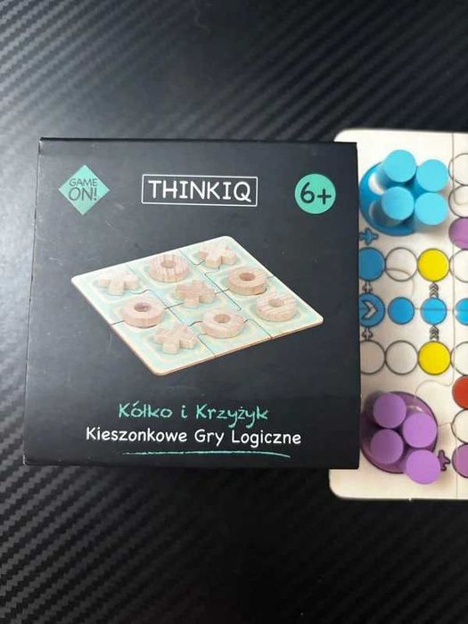 Gra kieszonkowa ThinkIQ, Kółko i krzyżyk oraz chińczyk