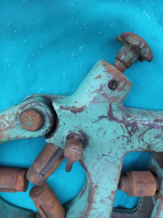 Люнет нерухомий на 1К625.